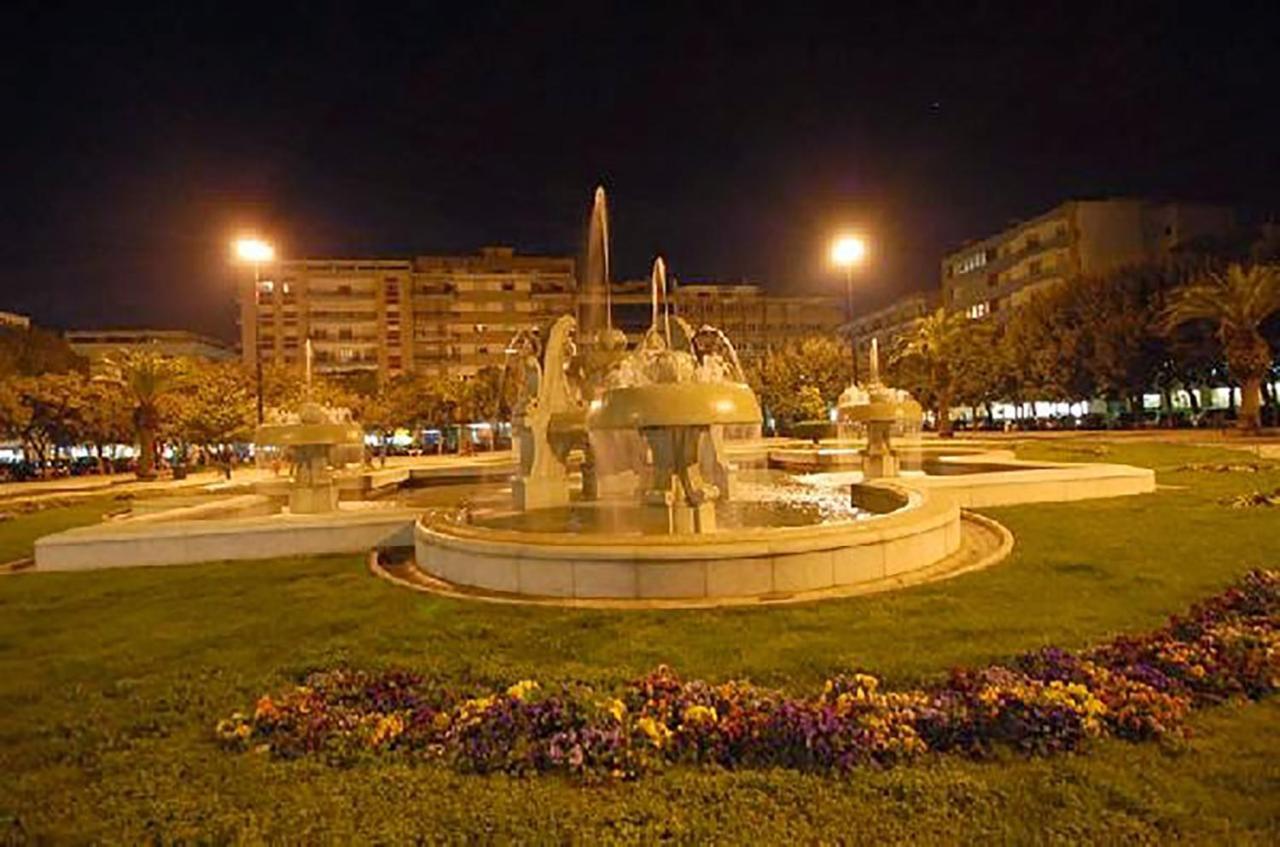 B&B Piazza 300Mila Лече Екстериор снимка
